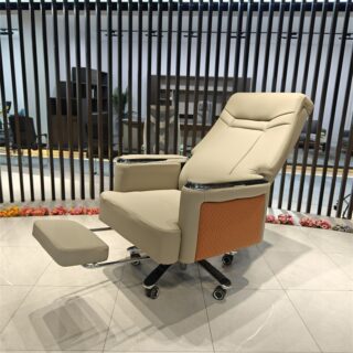 CEO directors executive seat Nairobi, luxury executive office chair Kenya, premium CEO chair Nairobi, directors office chair Kenya, high back executive chair Nairobi.