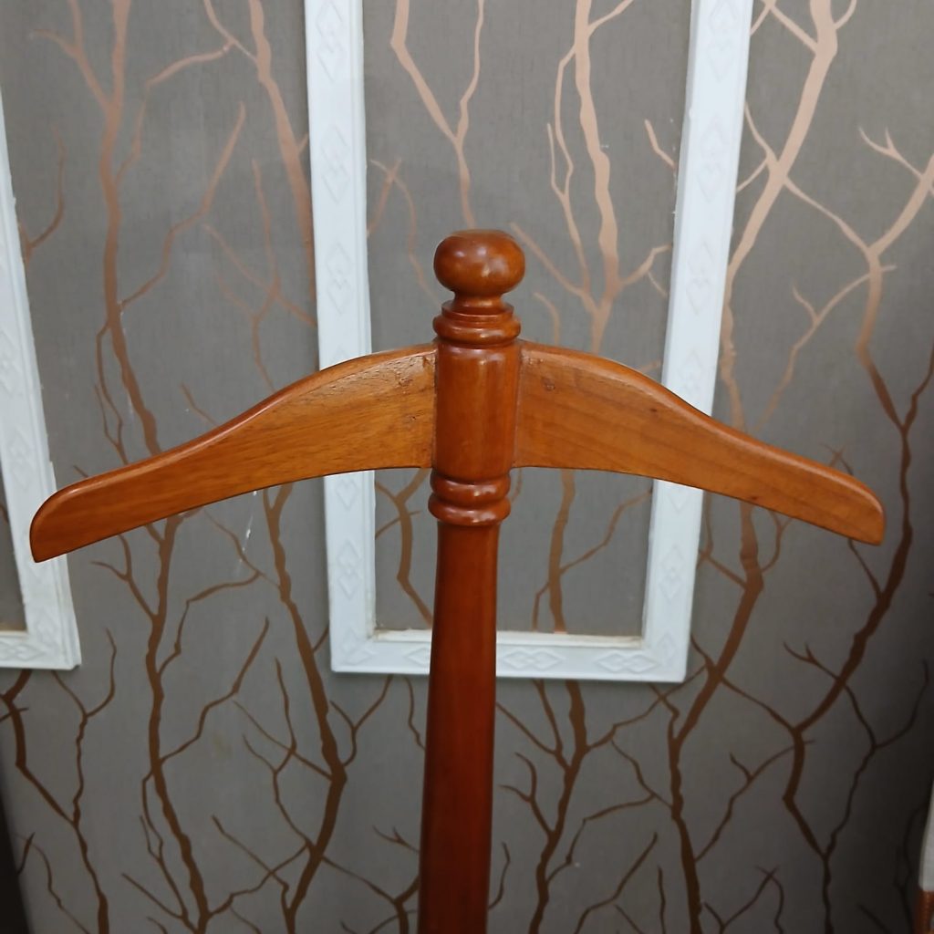 modern office coat hanger for professionals