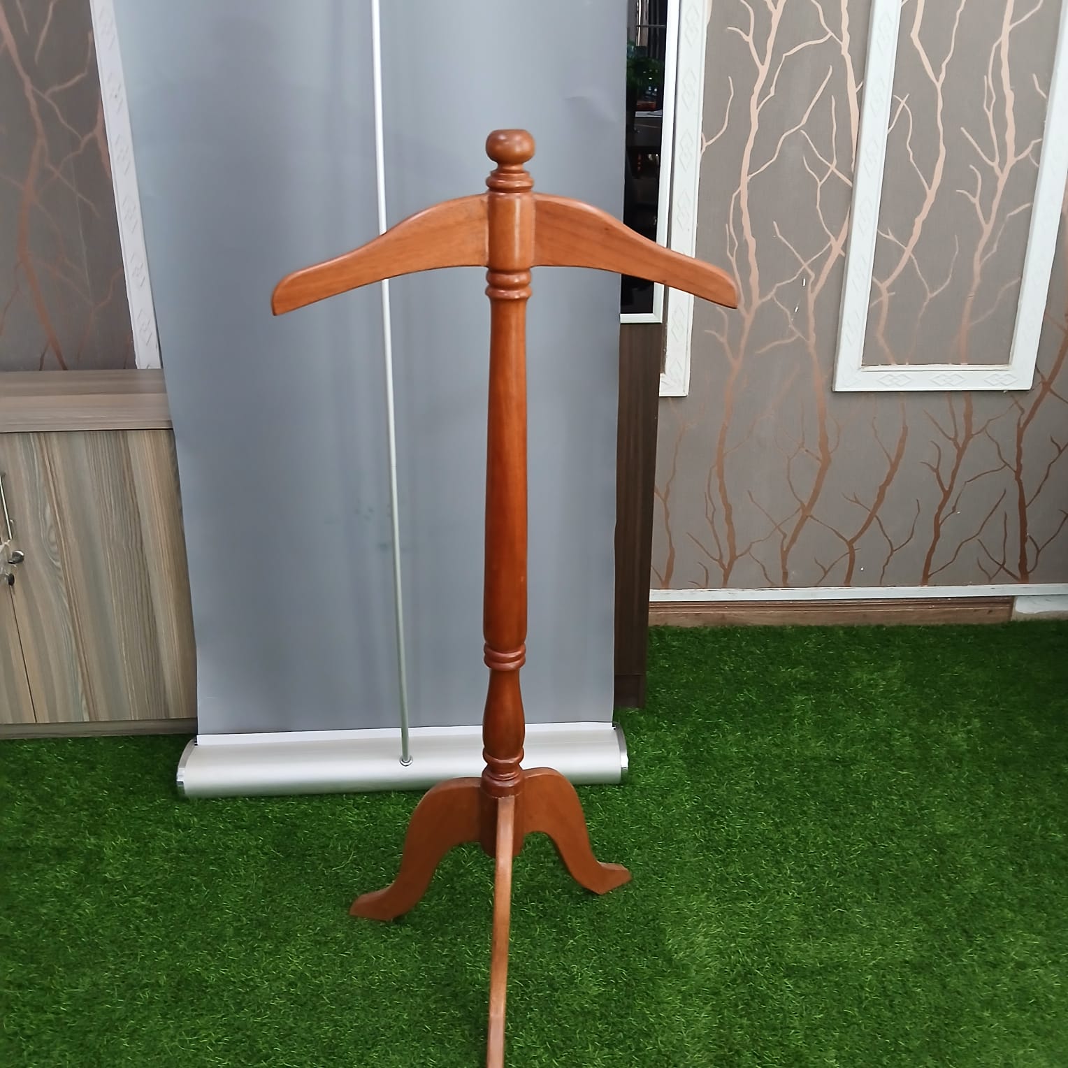 modern office coat hanger for professionals