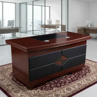 1.4m executive desk for sale in Nairobi Kenya