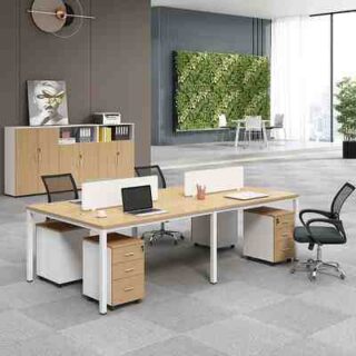 4-Person open office workstation desk