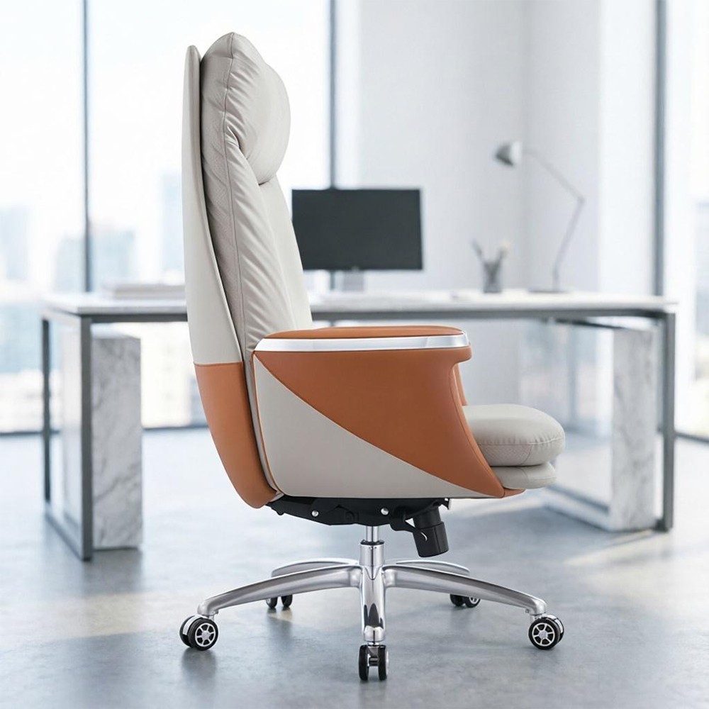 Luxury cushioned director’s office seat